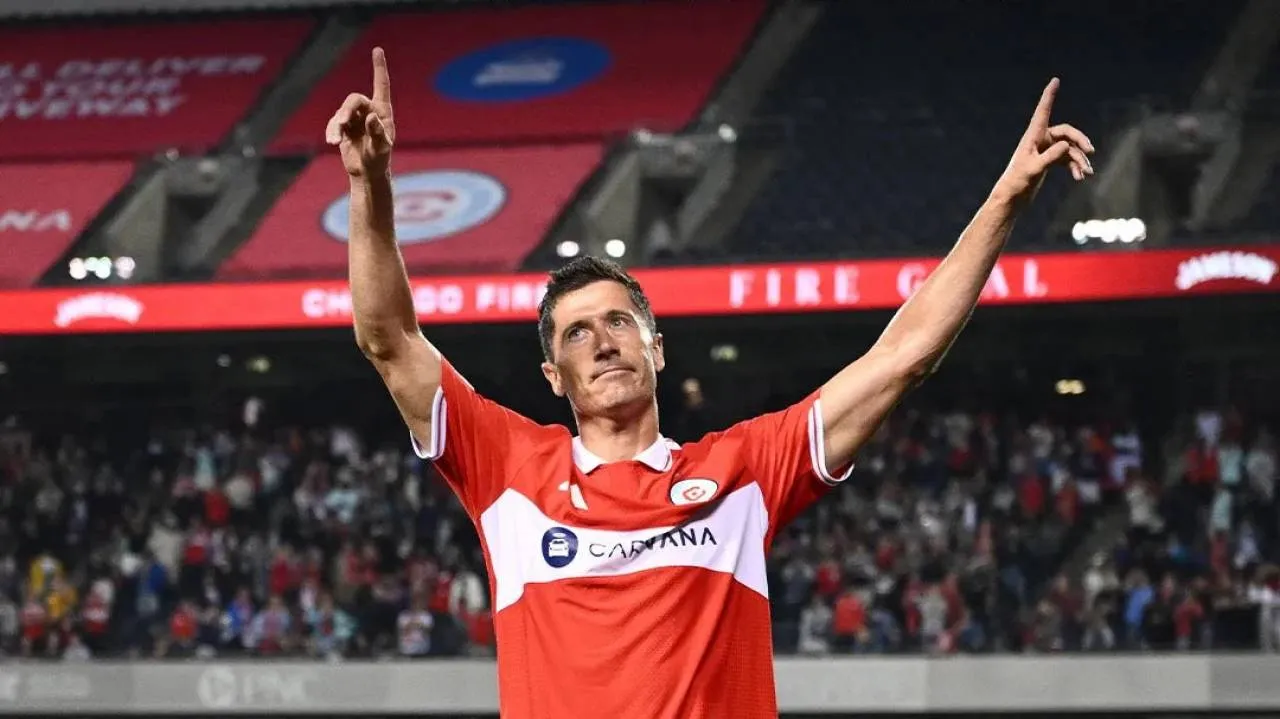 Robert Lewandowski zamknął mecz. Efektowny gol Polaka i zwycięstwo Chicago Fire [WIDEO]