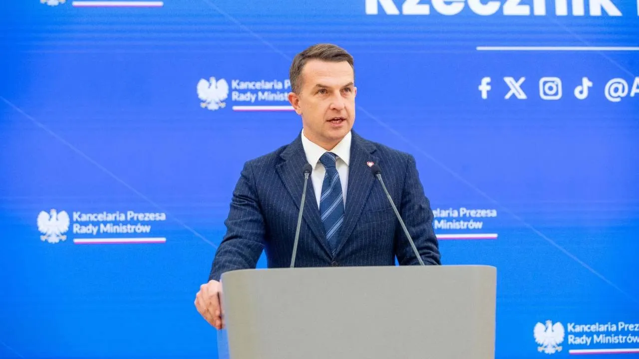 Szłapka znów zaatakował Republikę. Tak uciekł od pytań o afery i dymisję