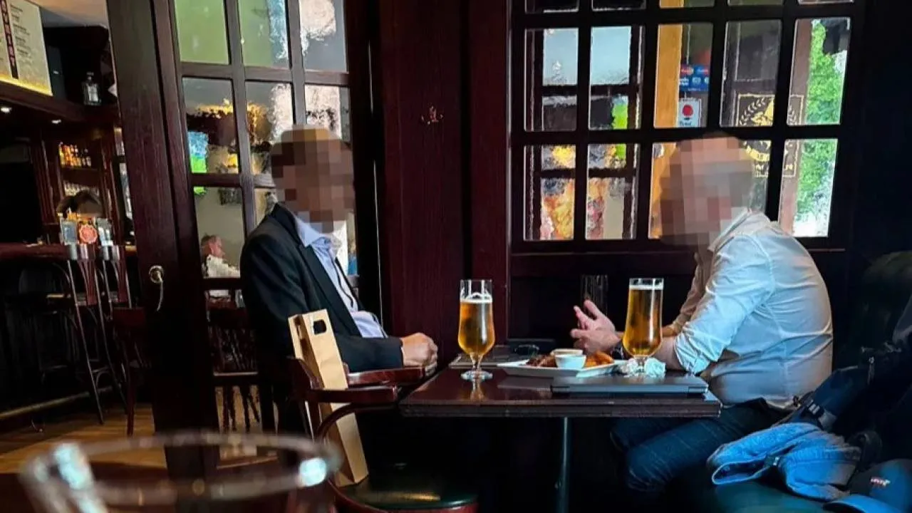 Säpo obserwowało ich z bliska. Kim byli oficerowie SWR prowadzący agenta w Sztokholmie?