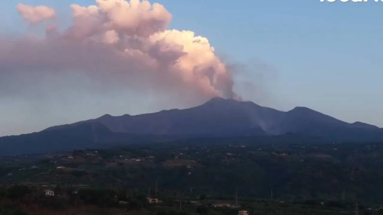 Etna paraliżuje region. Katania przeżywa największy paraliż od 20 lat