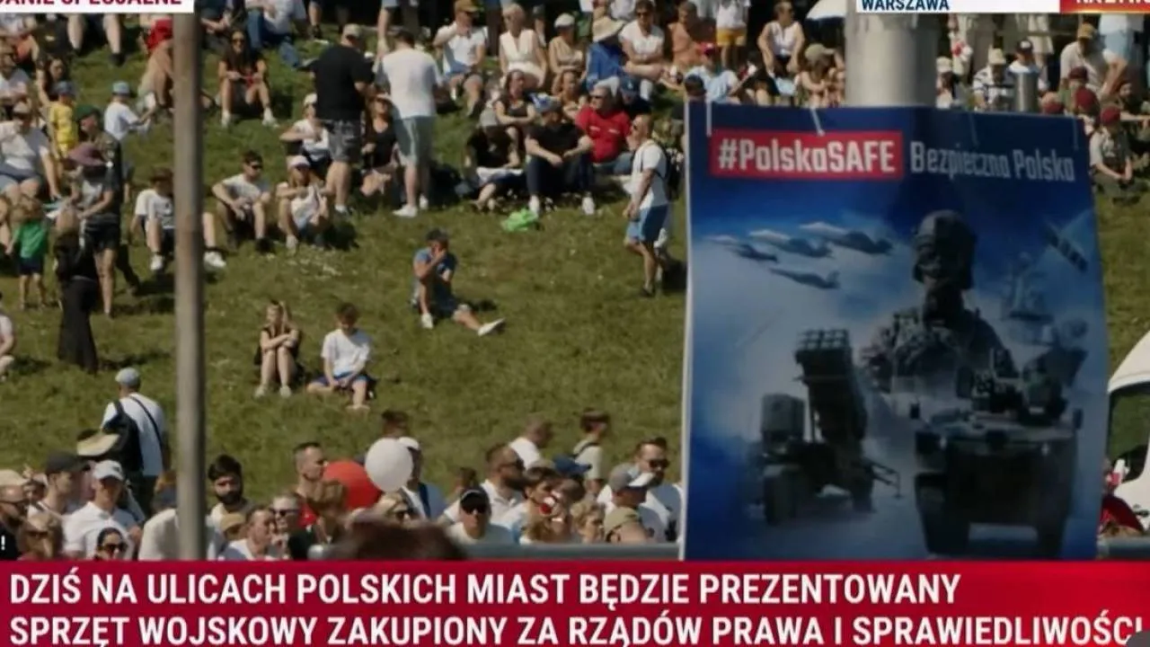 Rząd wykorzystał wojsko do propagandy SAFE. Błaszczak przypomniał istotne fakty