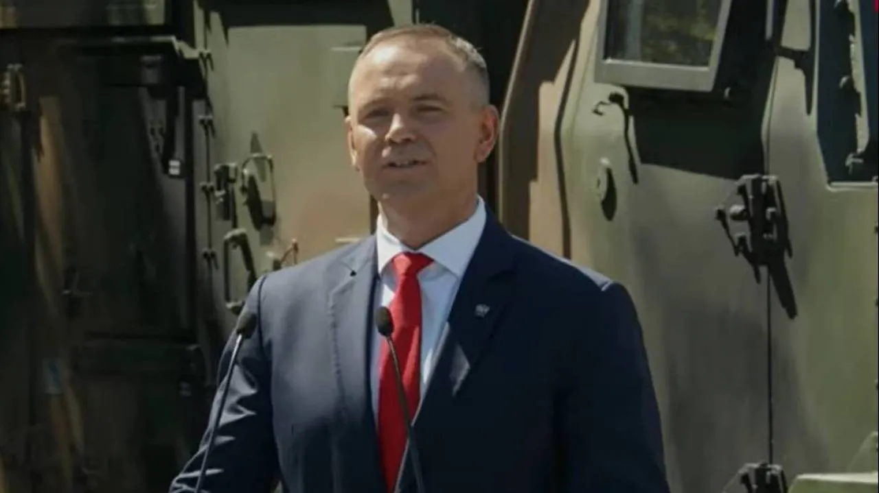 "Bóg, Honor i Ojczyzna, a nie SAFE". Prezydent Nawrocki z mocnym przekazem w Święto Wojska Polskiego