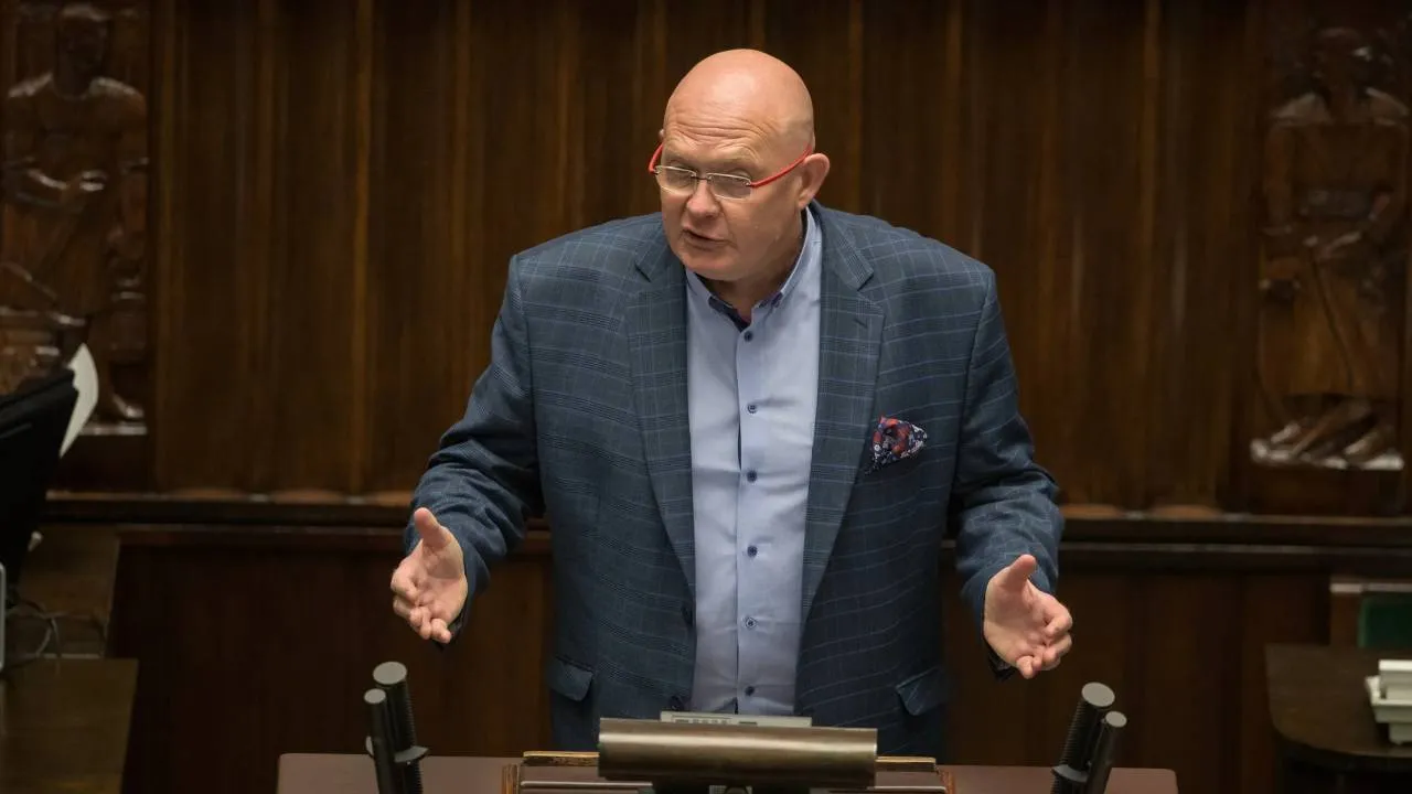 Dane Polaków wyciekły już 2,5 roku temu. Wiceminister cyfryzacji przyznał, że o niczym nie wiedział