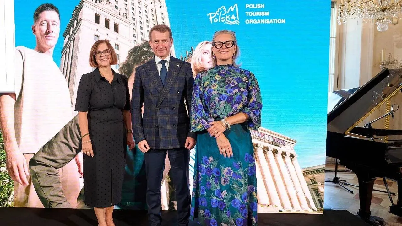 Celebryci i Pałac Stalina. Spoty promujące Polskę kosztowały nas 7 mln zł