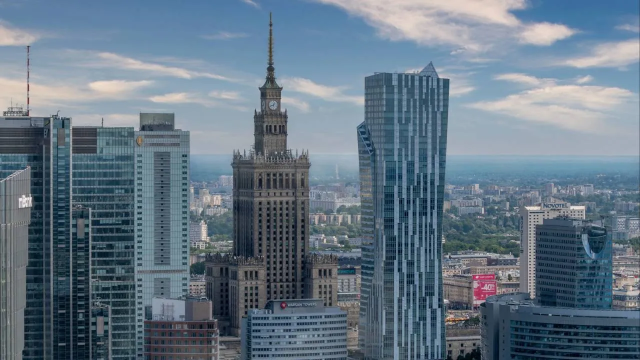 Polskie miasta z opuszczoną gardą. "Tworzymy wymarzony poligon dla wrogich dronów i rakiet"