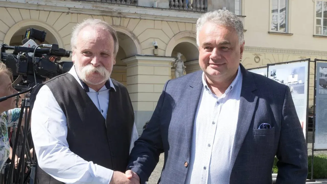 Adam Borowski społecznym rzecznikiem praw obywatelskich. Powstała nowa fundacja
