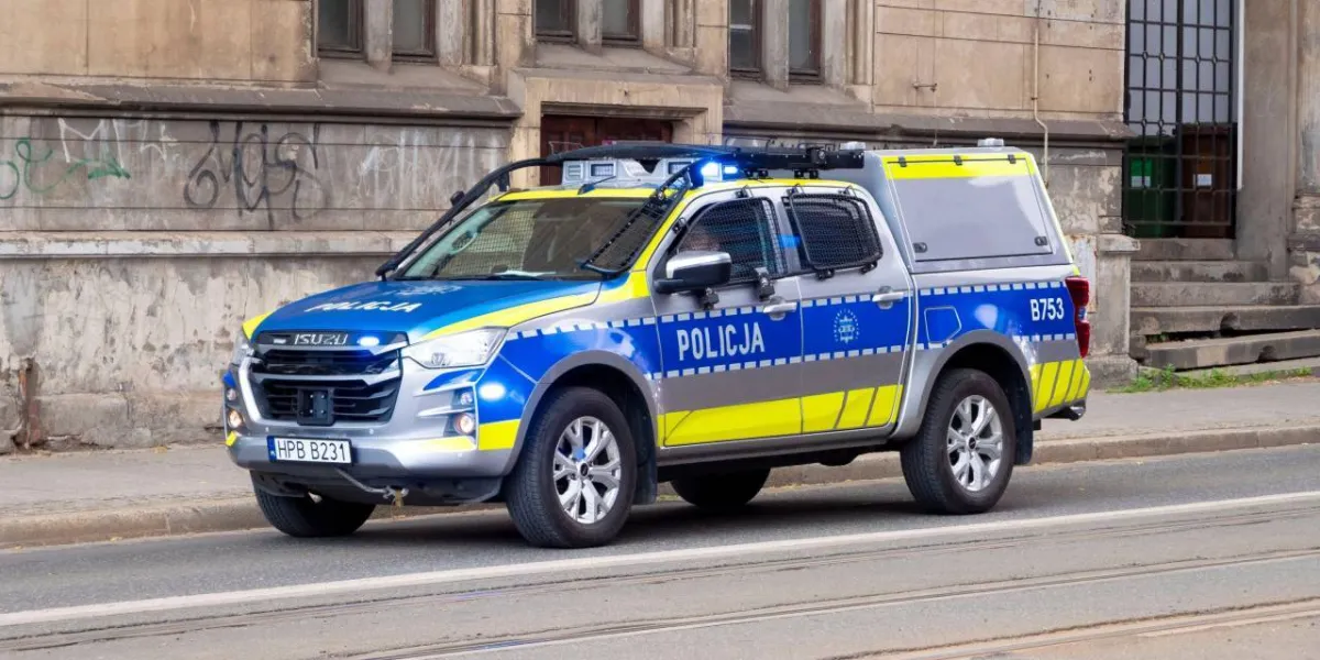 Wpadali jeden po drugim! Akcja policji także w warszawskich hostelach