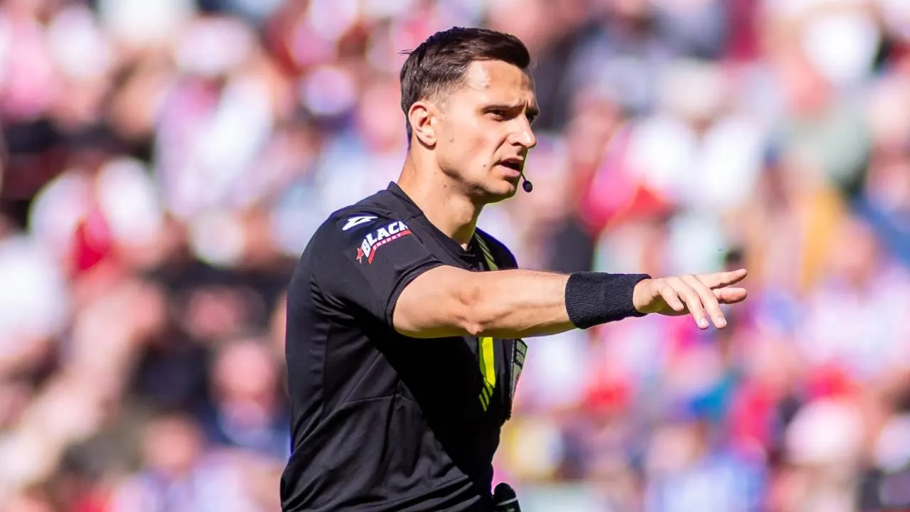 Skandaliczny błąd w Ekstraklasie. PZPN potwierdza pomyłkę w meczu Widzewa [WIDEO]