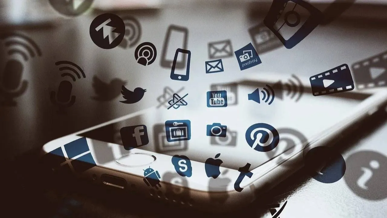 Koniec social mediów dla dzieci? Szykuje się rewolucja