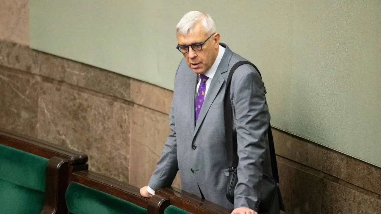 Obrona klienta czy polityczna korzyść? Sędzia o roli Giertycha jako obrońcy Krala