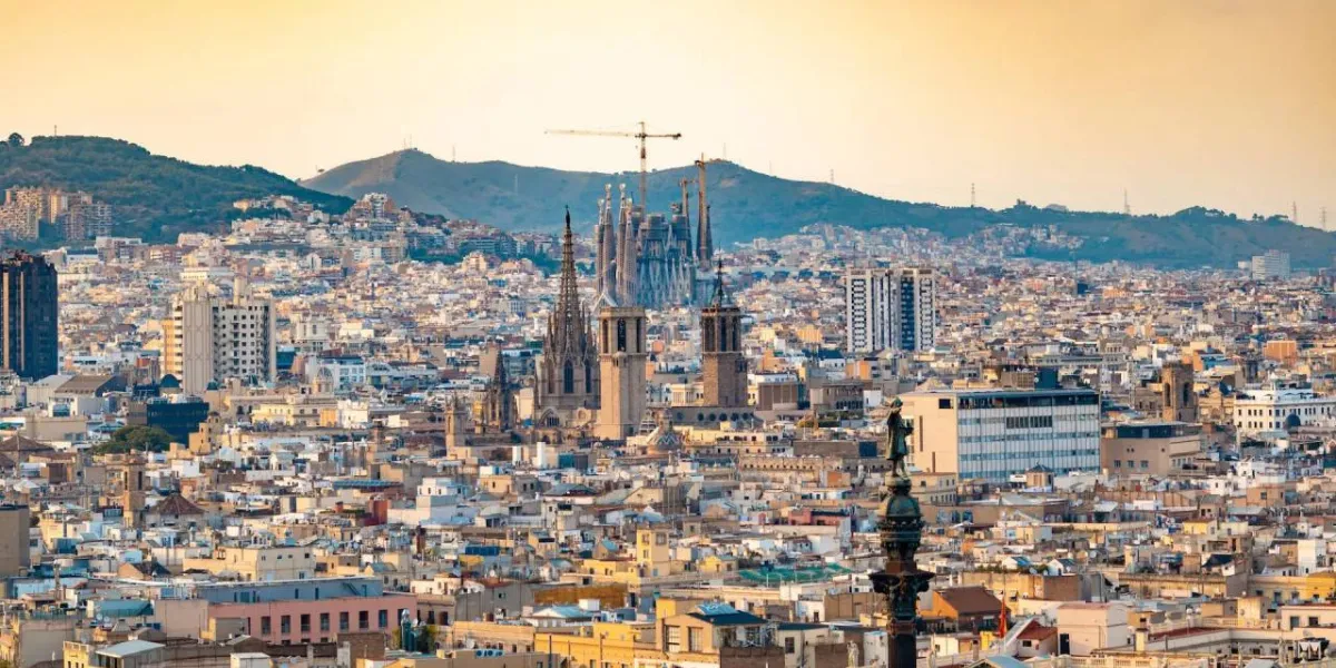 Barcelona: Tysiące mieszkańców z zakazem opuszczania domów