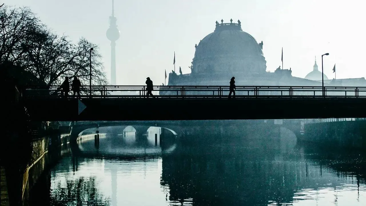 Do władz Berlina trafiło żądanie okupu. "Miasto jest szantażowane"