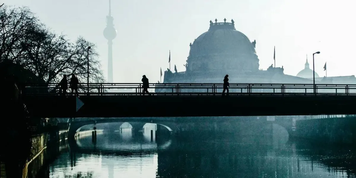 Do władz Berlina trafiło żądanie okupu. "Miasto jest szantażowane"
