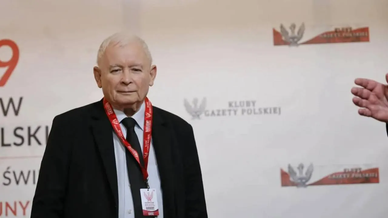Jarosław Kaczyński: "To władza, która tak demonstruje swoją zależność od Niemiec, że to po prostu niesmaczne"