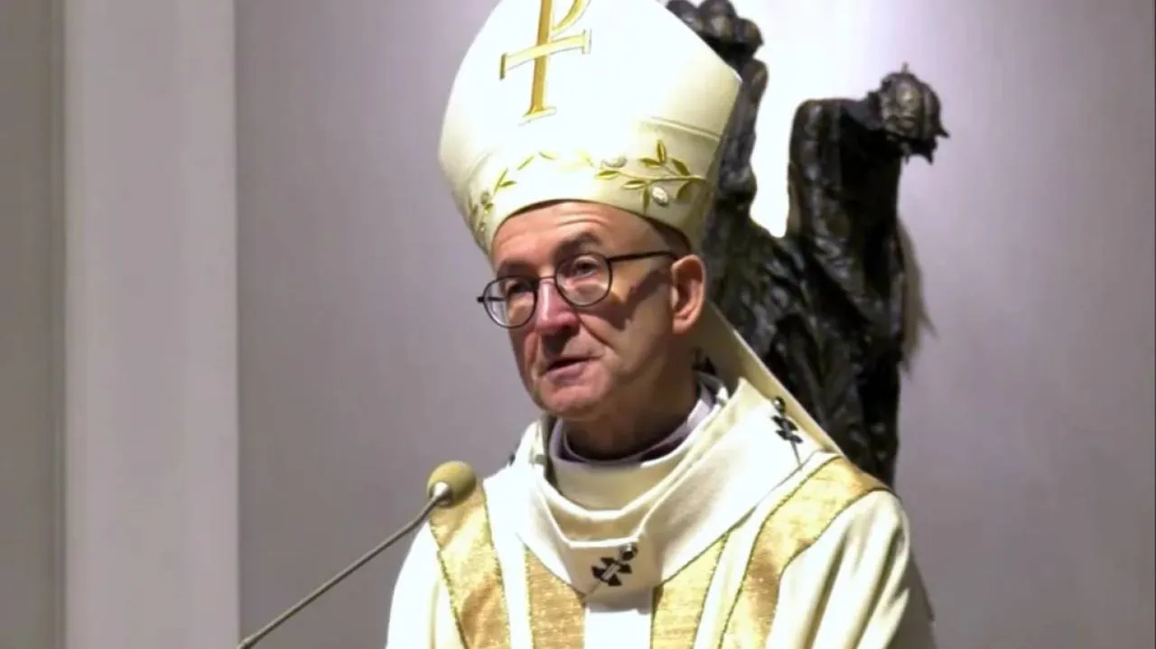 "Naukę Kościoła przedstawia się jak rozbełtany kisiel". Mocne słowa abp. Galbasa