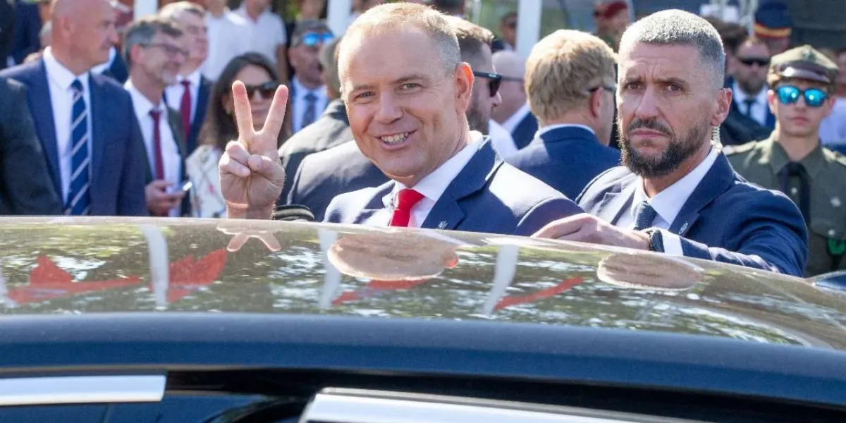 Świetne wieści dla prezydenta Nawrockiego! Prawie połowa Polaków chwali jego prezydenturę