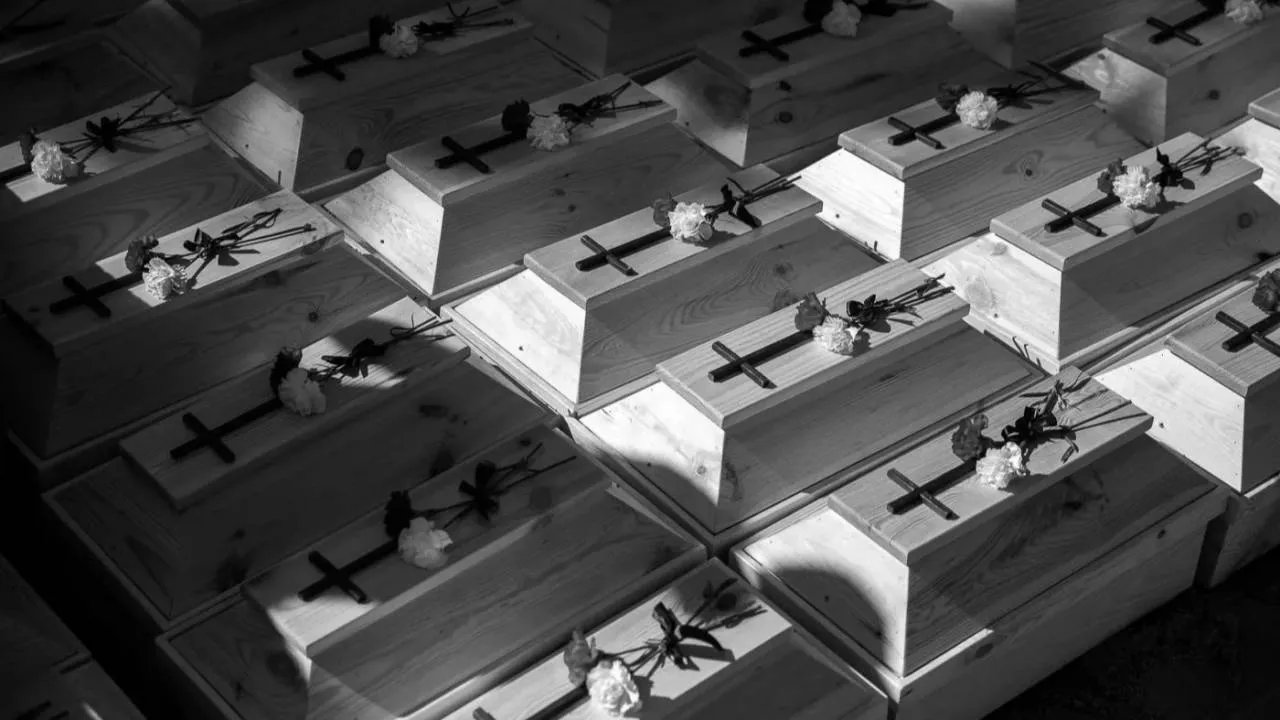 Pogrzeb szczątków ofiar zbrodni wołyńskiej. Prezydent: Przestrzegam kontynuatorów banderyzmu