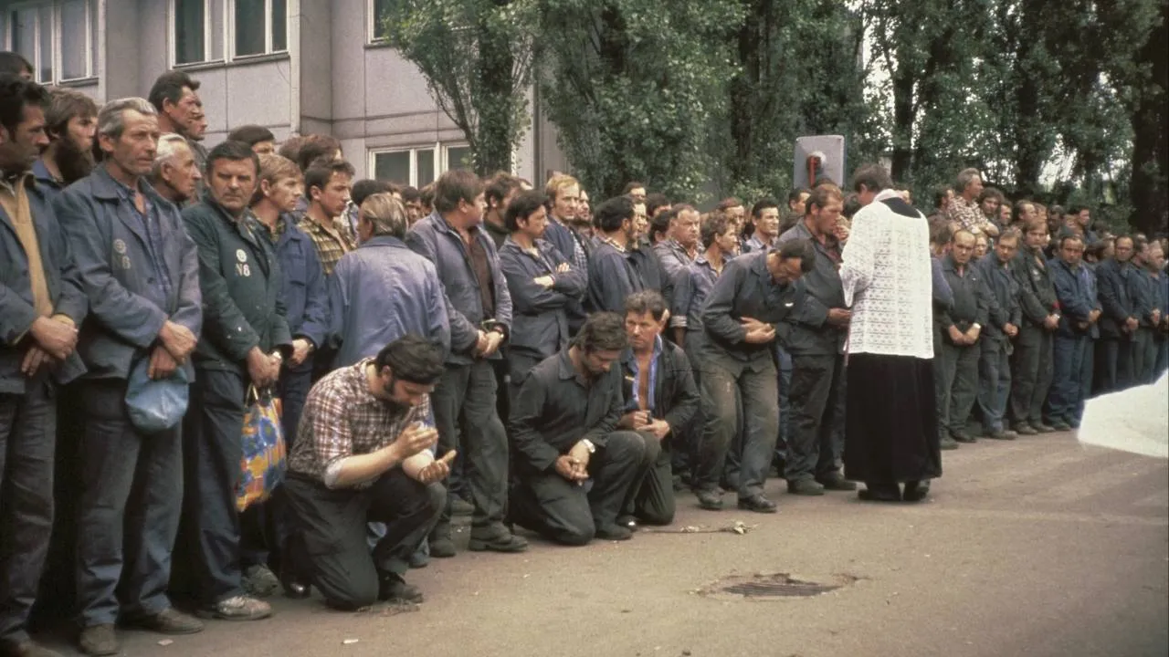 Bezprecedensowa rewolucja Solidarności