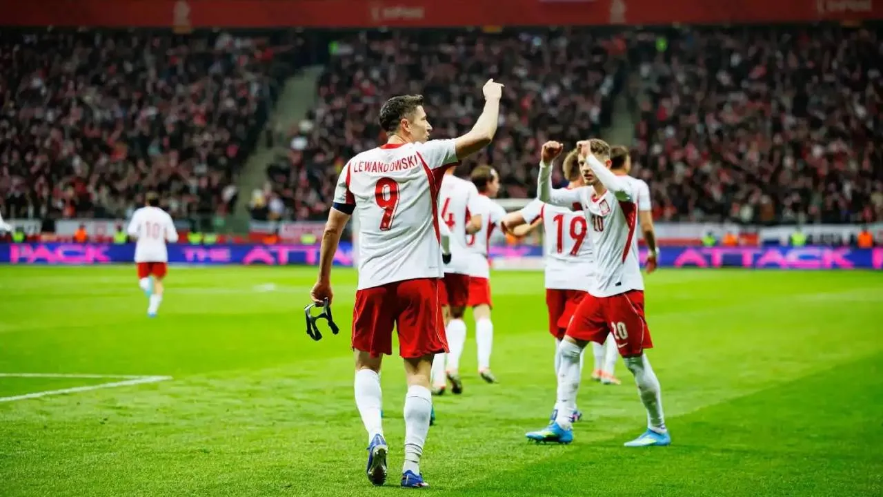 Co z przyszłością Lewandowskiego w reprezentacji? Będzie specjalna rozmowa z Urbanem