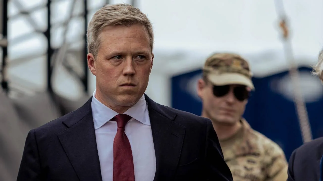 Wiceszef Pentagonu podał się do dymisji