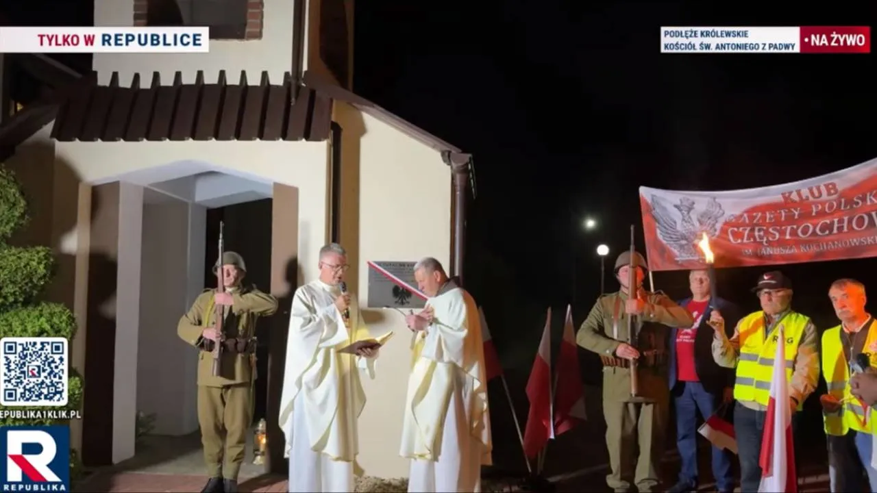 "To tutaj się zaczęło...". Poranne uroczystości w Podłężu Królewskim z udziałem Klubów i ROG