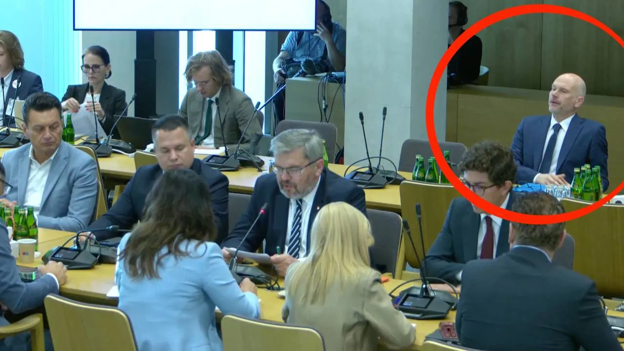Oda do Berka. Urbaniak zasłodził komisję westchnieniami do kandydata na sędziego TK