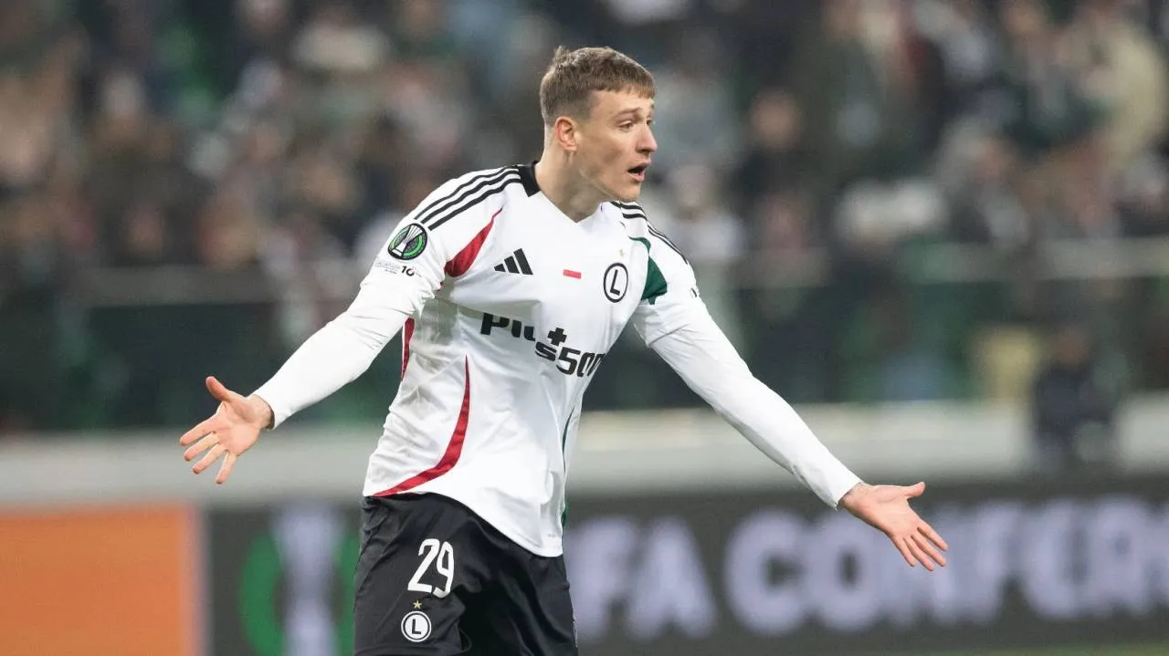 Wymarzony transfer kibiców Legii. Mileta Rajović opuścił Warszawę