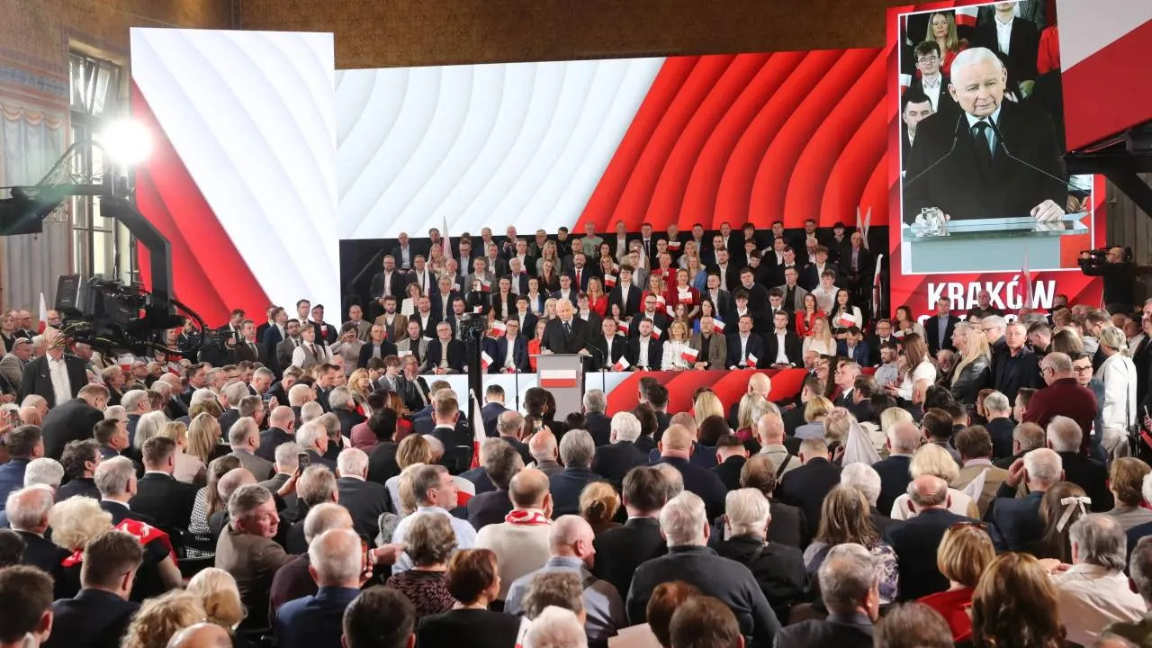 Pokoleniowa rewolucja w PiS? Młodzi posłowie odpowiedzialni za program