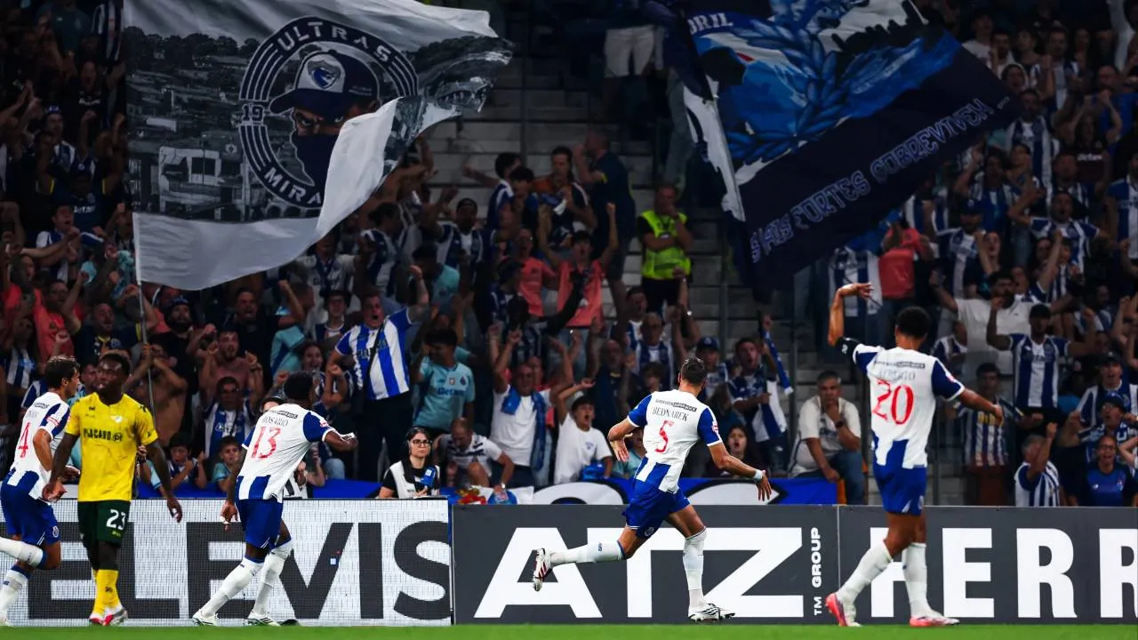 Polak bohaterem Porto! Gol Bednarka odwrócił losy meczu [WIDEO]