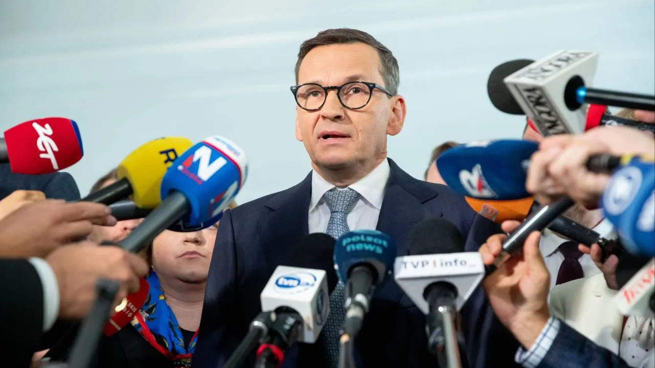 Rozwój Plus rusza w Polskę. Po setkach spotkań z wyborcami powstanie program