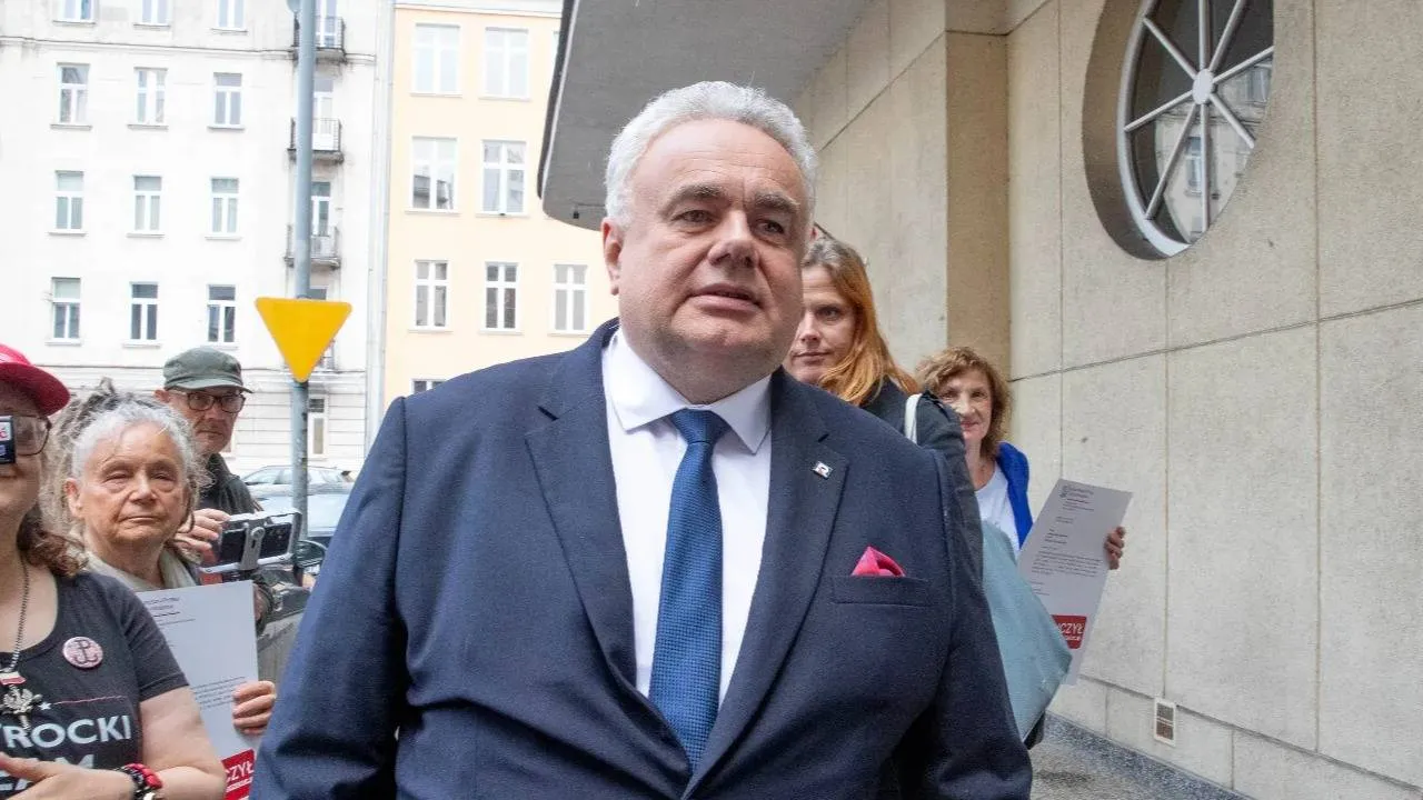 Zdumiewające stanowisko KRRiT. Sakiewicz reaguje. "Proszę wyjść i zobaczyć"
