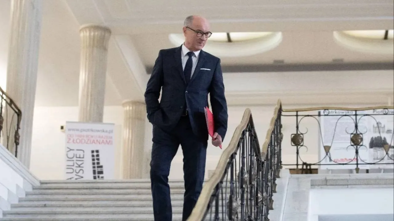 Skok na Trybunał wisi w powietrzu. Czarzasty zapowiada "działania i efekty"