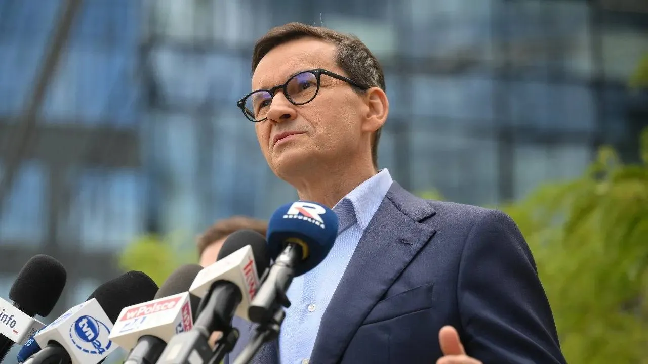 Ceny paliw rosną. Morawiecki proponuje „mechanizm antyszokowy”