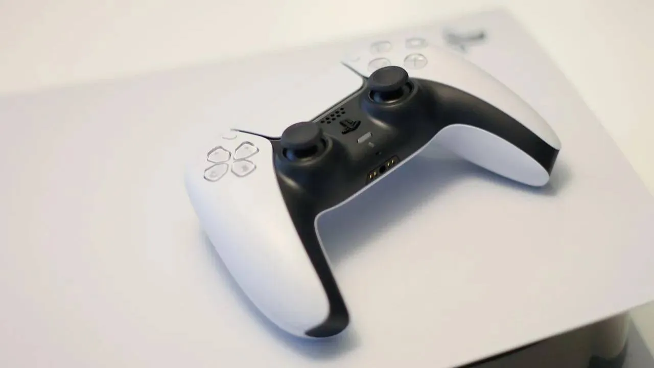 PlayStation 5 nie tylko do grania. Pomysły na domową rozrywkę z konsolą