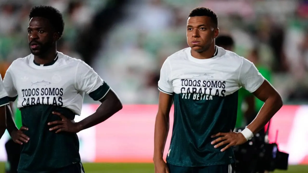 Mbappe i Vinicius nie pokazali hasła na koszulkach. Burza po meczu La Liga