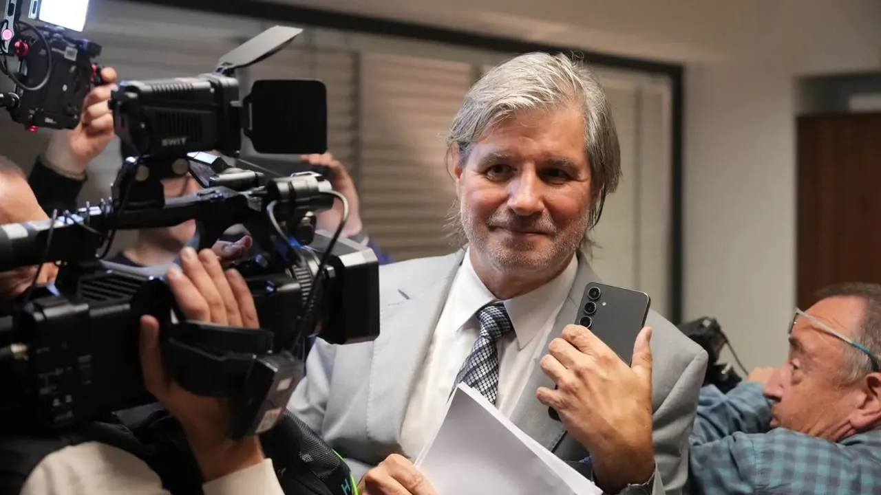 Cudak zaczął „zwalniać” profesorów AWS. Jest zawiadomienie do prokuratury
