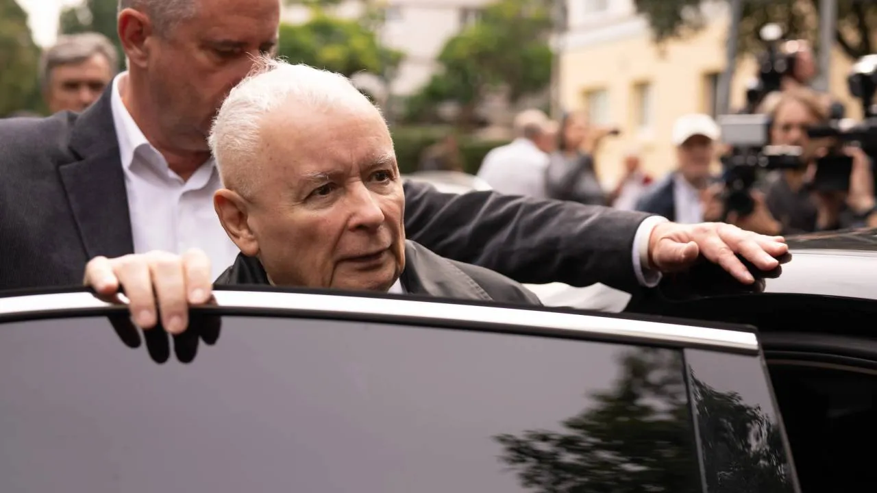 „Długo się zastanawiałem...”. Krytyczny wpis Kaczyńskiego pod adresem Morawieckiego