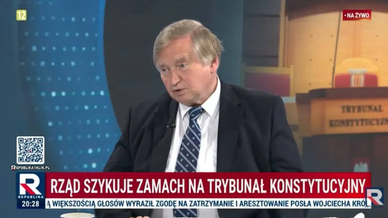 Premier nie ma prawa uważać, że TK nie istnieje. Prof. Piotrowski o planach Tuska: to jest straszna rzecz