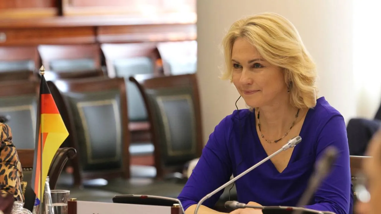 "Schroeder w spódnicy" kontra AfD. Niemiecki land wybiera nowe władze