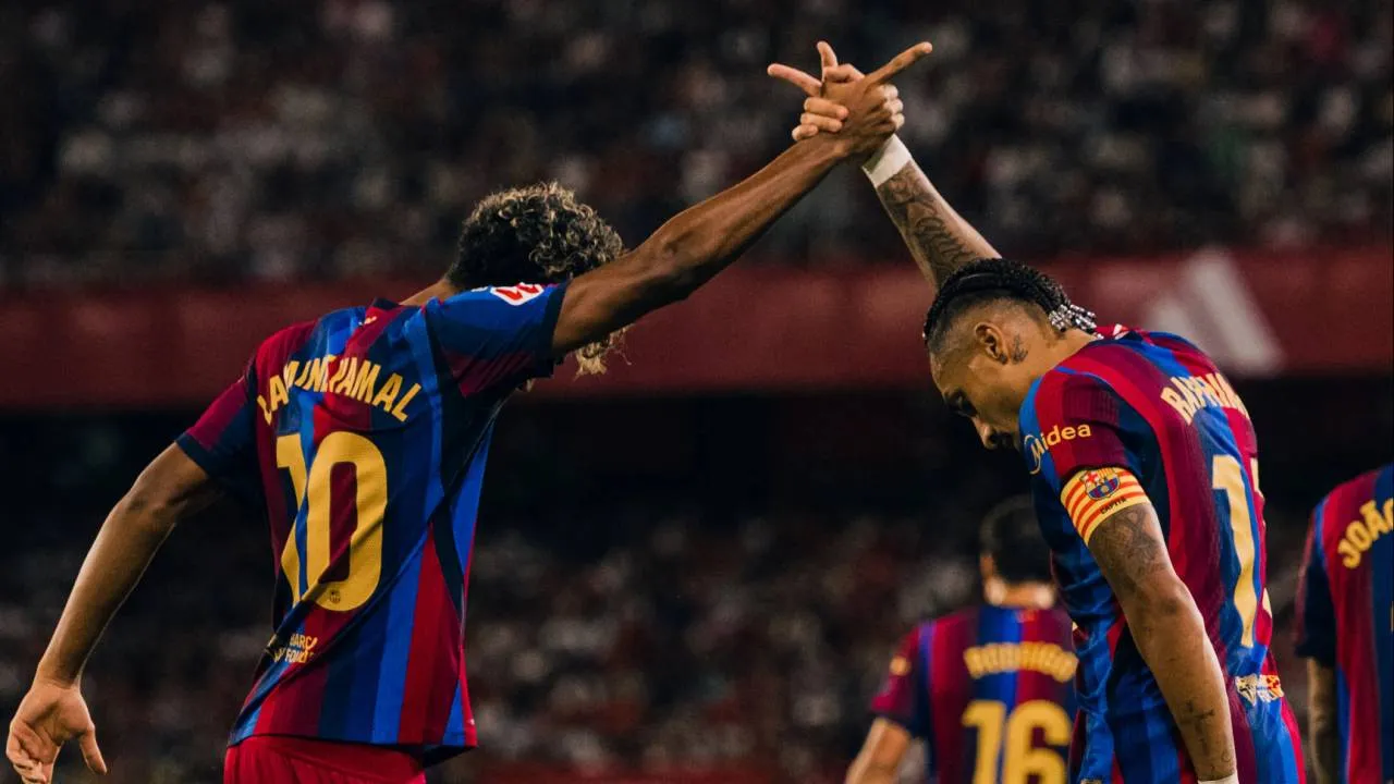 Kosmiczny mecz Raphinhy. Barcelona ucieka rywalom w La Liga