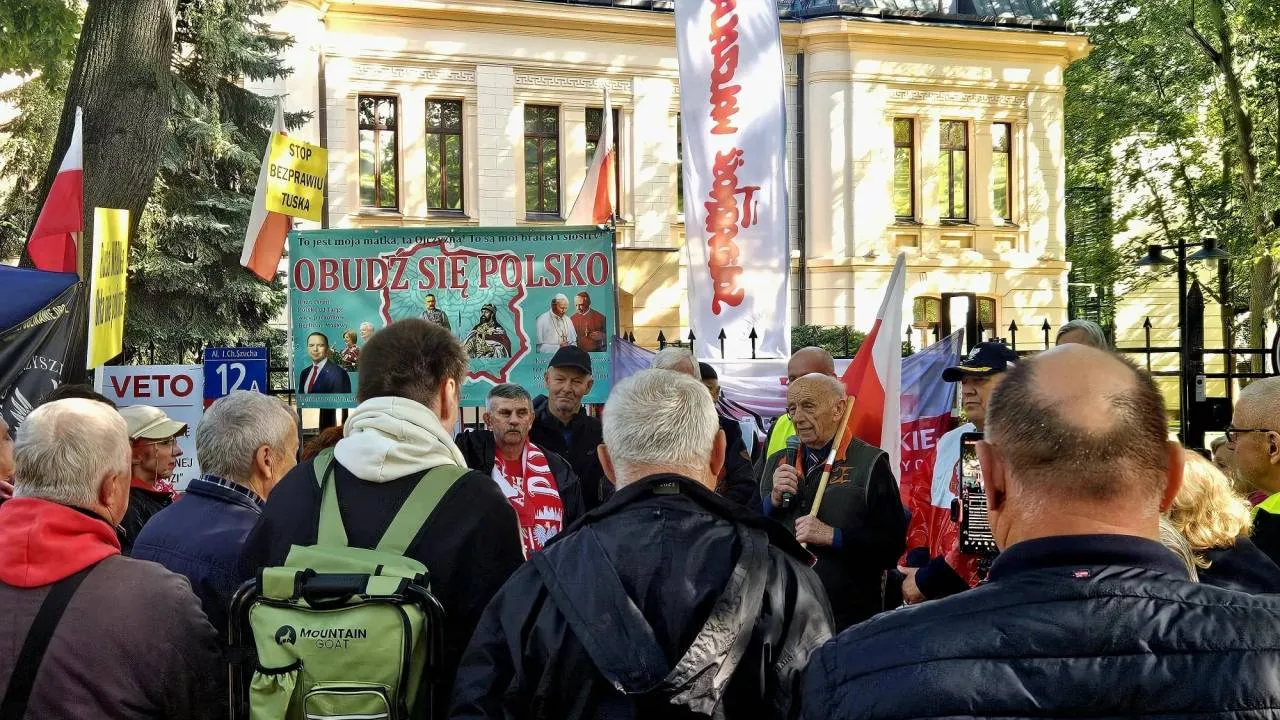 Prof. Gliński: Tusk już stosował środki przymusu przeciw instytucjom. Chce mieć "swoich" sędziów w TK