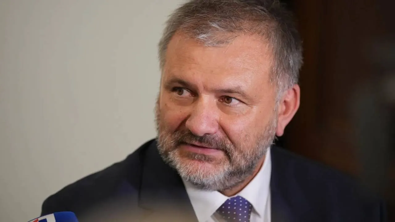 CBA zatrzymało Annę Plakwicz i Piotra Matczuka. Zareagował nawet Waldemar Żurek