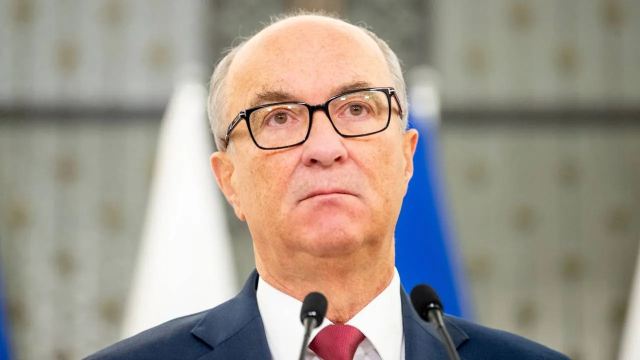 Czarzasty zapowiada zatrzymania w Kancelarii Prezydenta. Mówił o "domniemanym handlu"