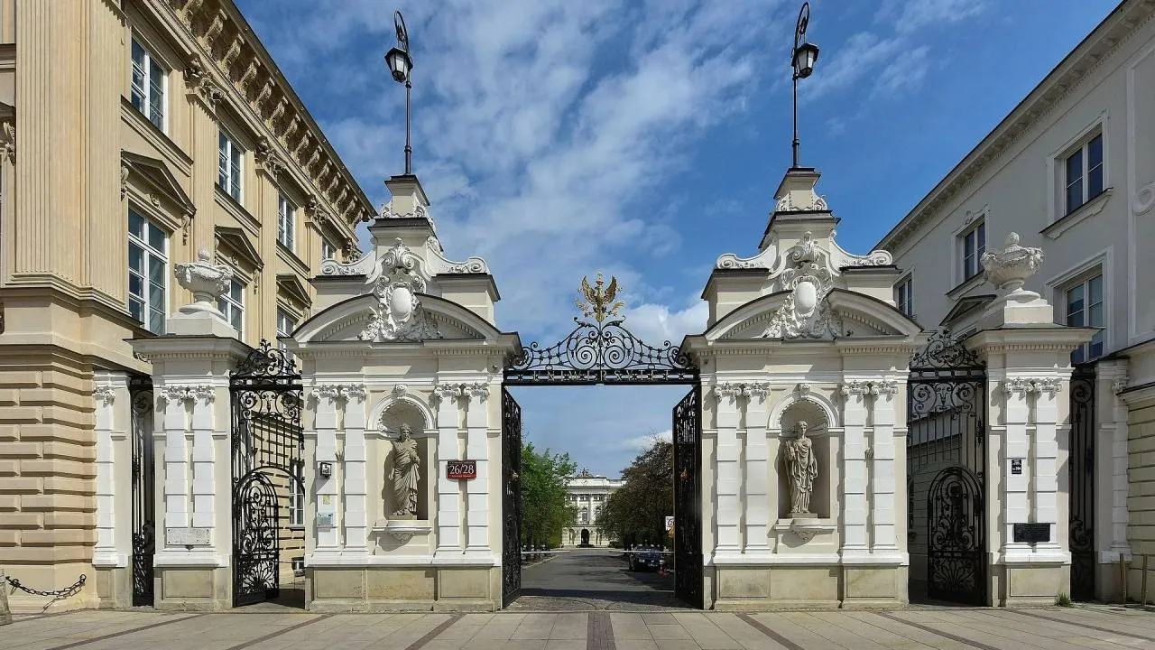 Poważny ośrodek ekspercki zarzuca Wiechowi plagiat. "Stosowne pismo wysłaliśmy do Uniwersytetu Warszawskiego"