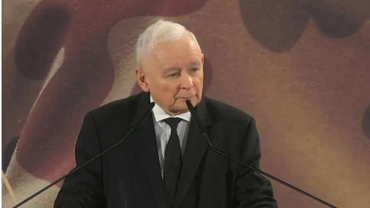 Kaczyński o obronności Polski: „Program został zatrzymany”. Padły mocne słowa o armii