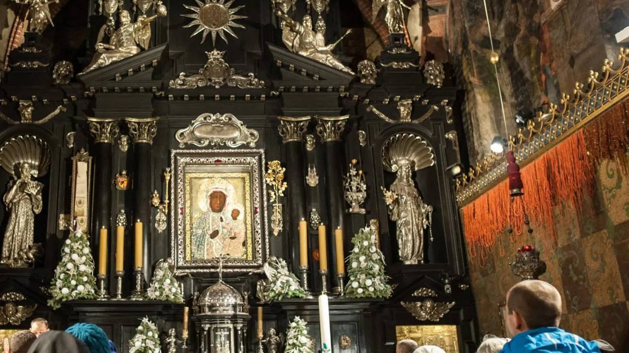 Na Jasnej Górze padły mocne słowa. „Zamiast wesprzeć rodziny…”