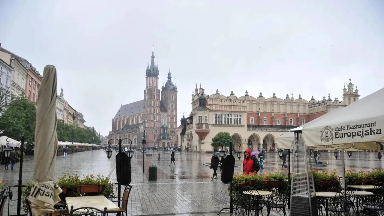 Kraków wybiera prezydenta. O godz. 7 otwarto lokale wyborcze