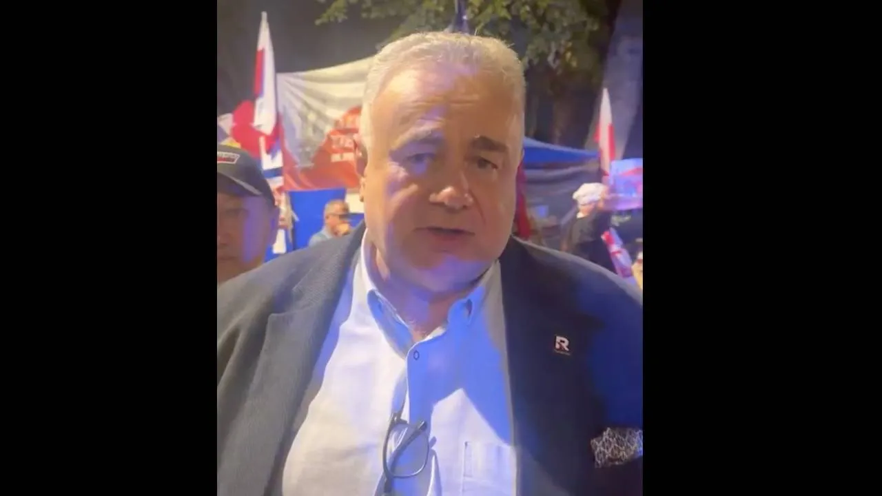 Sakiewicz przed TK: Ludzie tu przychodzą, chcą być ze sobą, chcą bronić wolności
