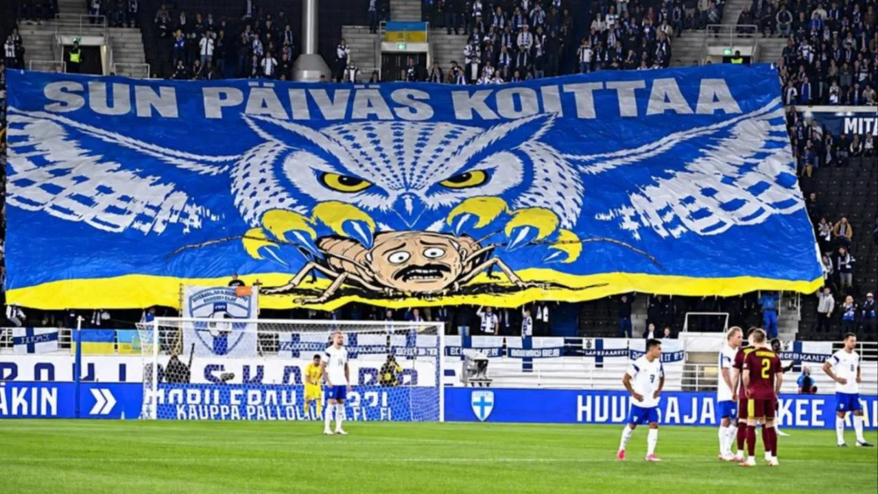 Łukaszenka jako karaluch. Mocne stanowisko kibiców w Lidze Narodów