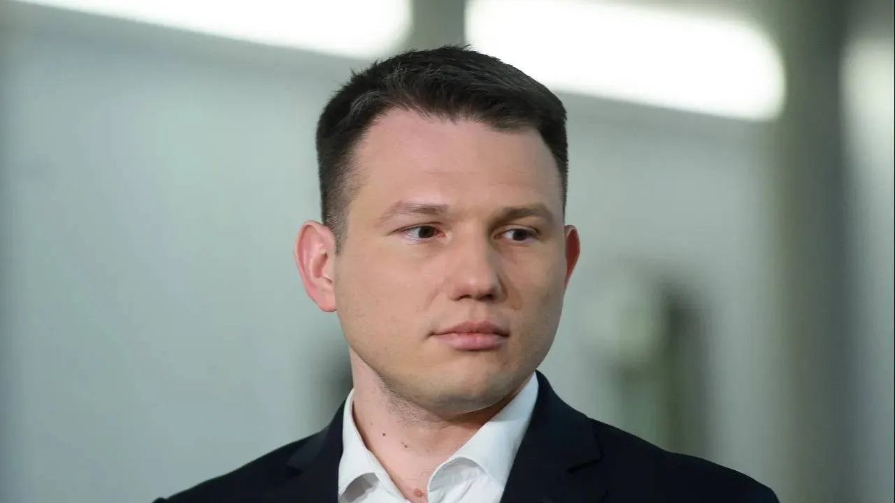 Mentzen zaatakował prezydenta. Dostał kontrę od Czarnka
